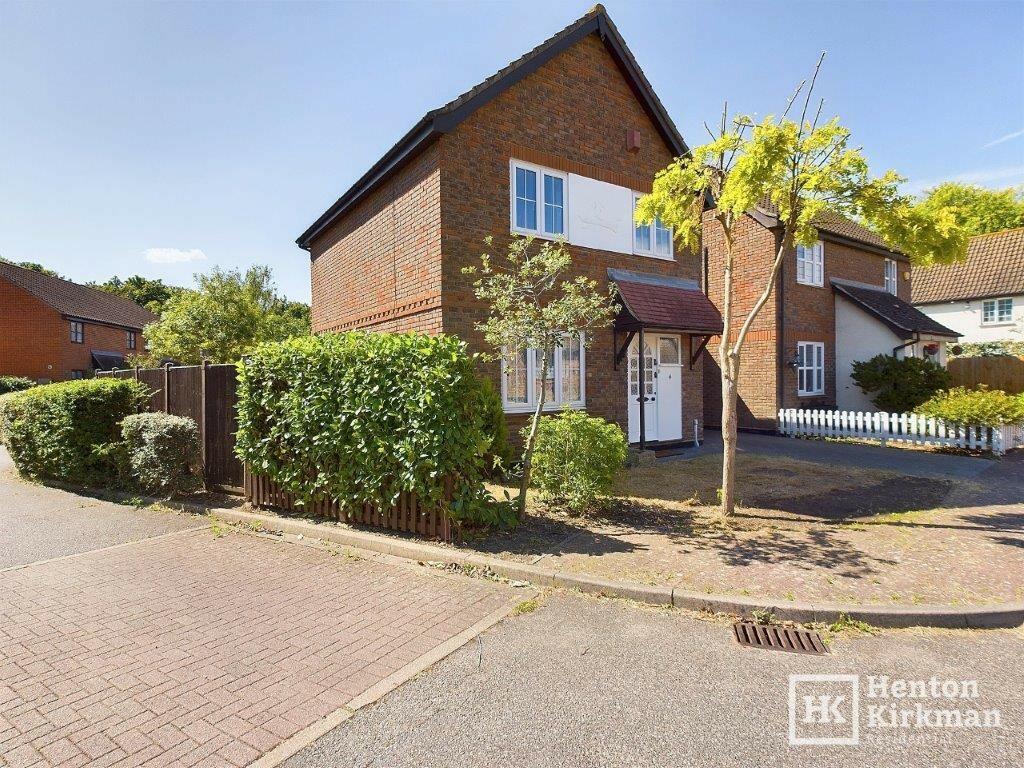 3 bed Link detached for rent in Noak Hill. From Henton Kirkman Residential - Billericay