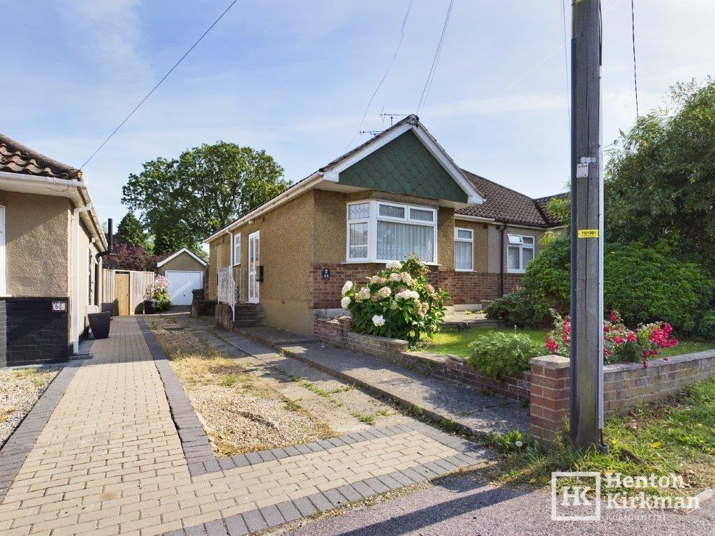 2 bed Bungalow for rent in Billericay. From Henton Kirkman Residential - Billericay
