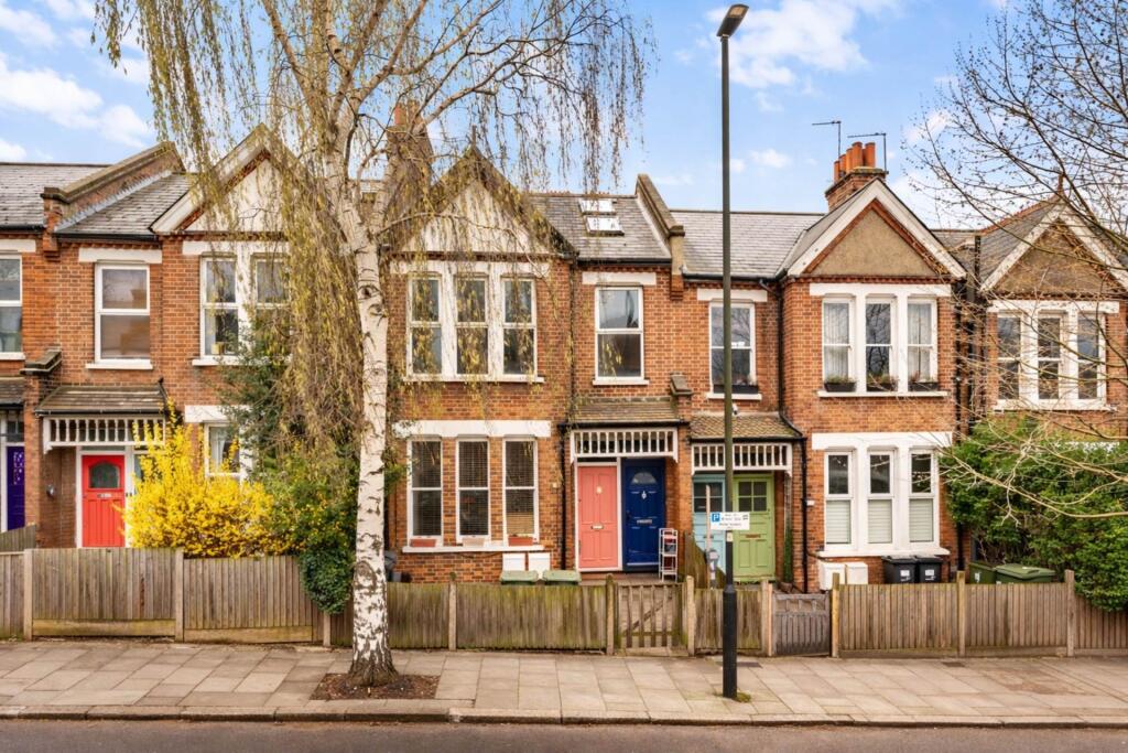 2 bed Annexe for rent in London. From Oliver Burn - Clapham
