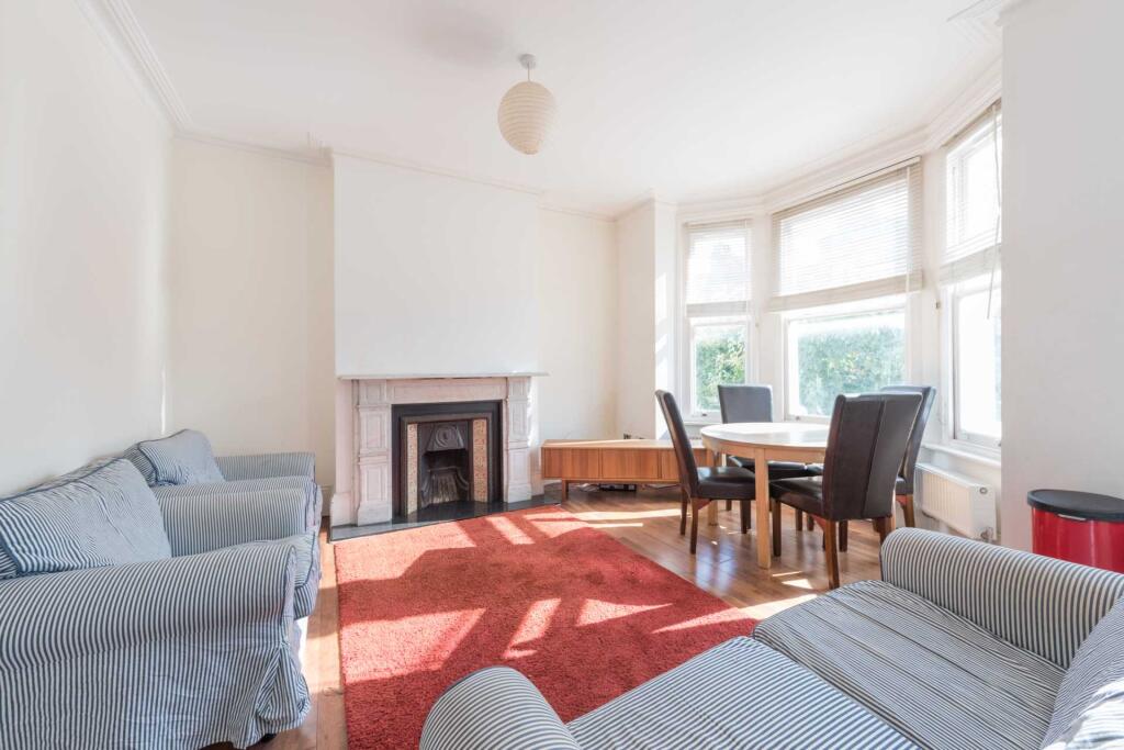 2 bed 1st Floor Flat for rent in Clapham. From Oliver Burn - Clapham 2 bed 1st Floor Flat for rent in Clapham. From Oliver Burn - Clapham