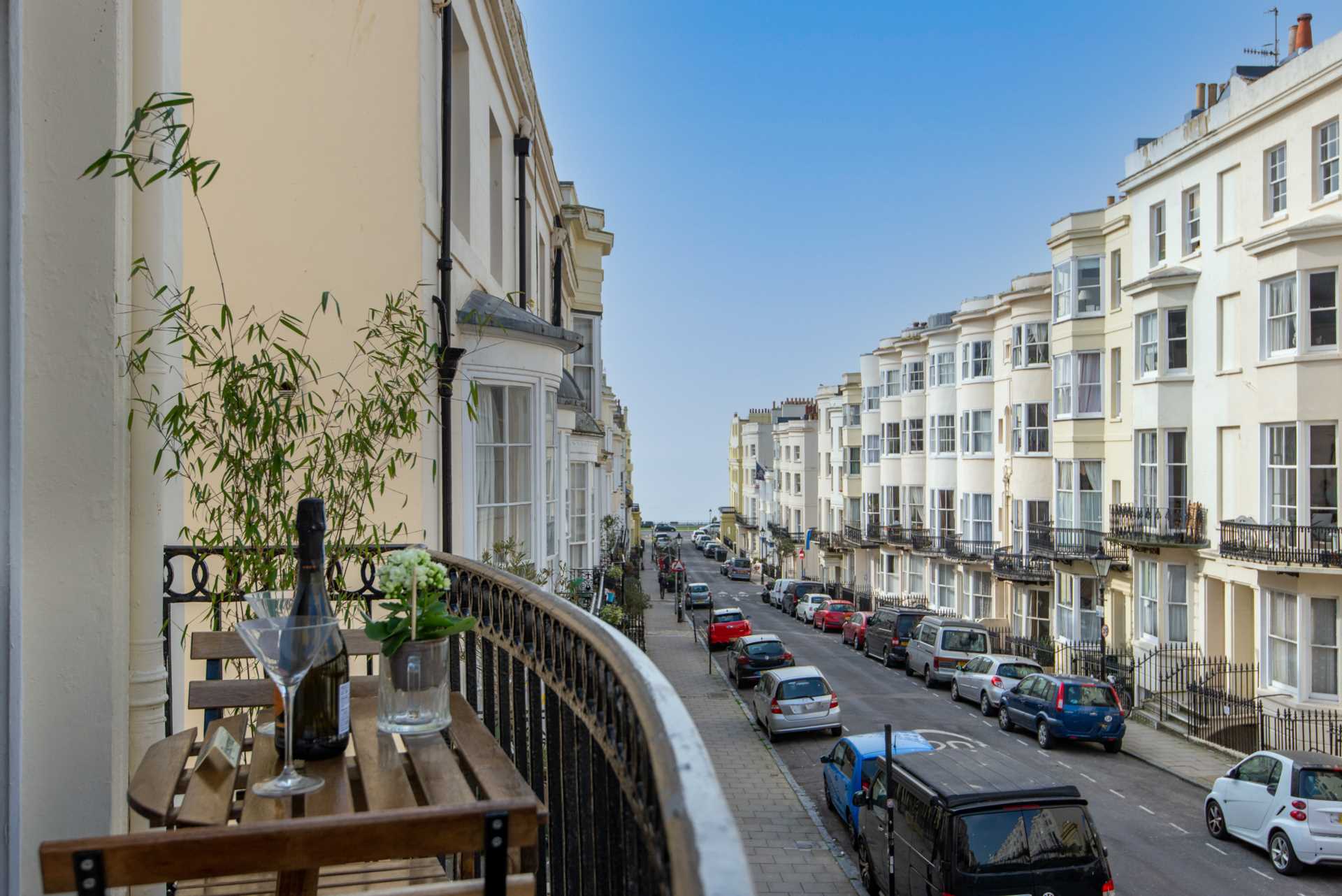 1 bed 1st Floor Flat for rent in Hove. From Westbeach Properties Ltd 1 bed 1st Floor Flat for rent in Hove. From Westbeach Properties Ltd