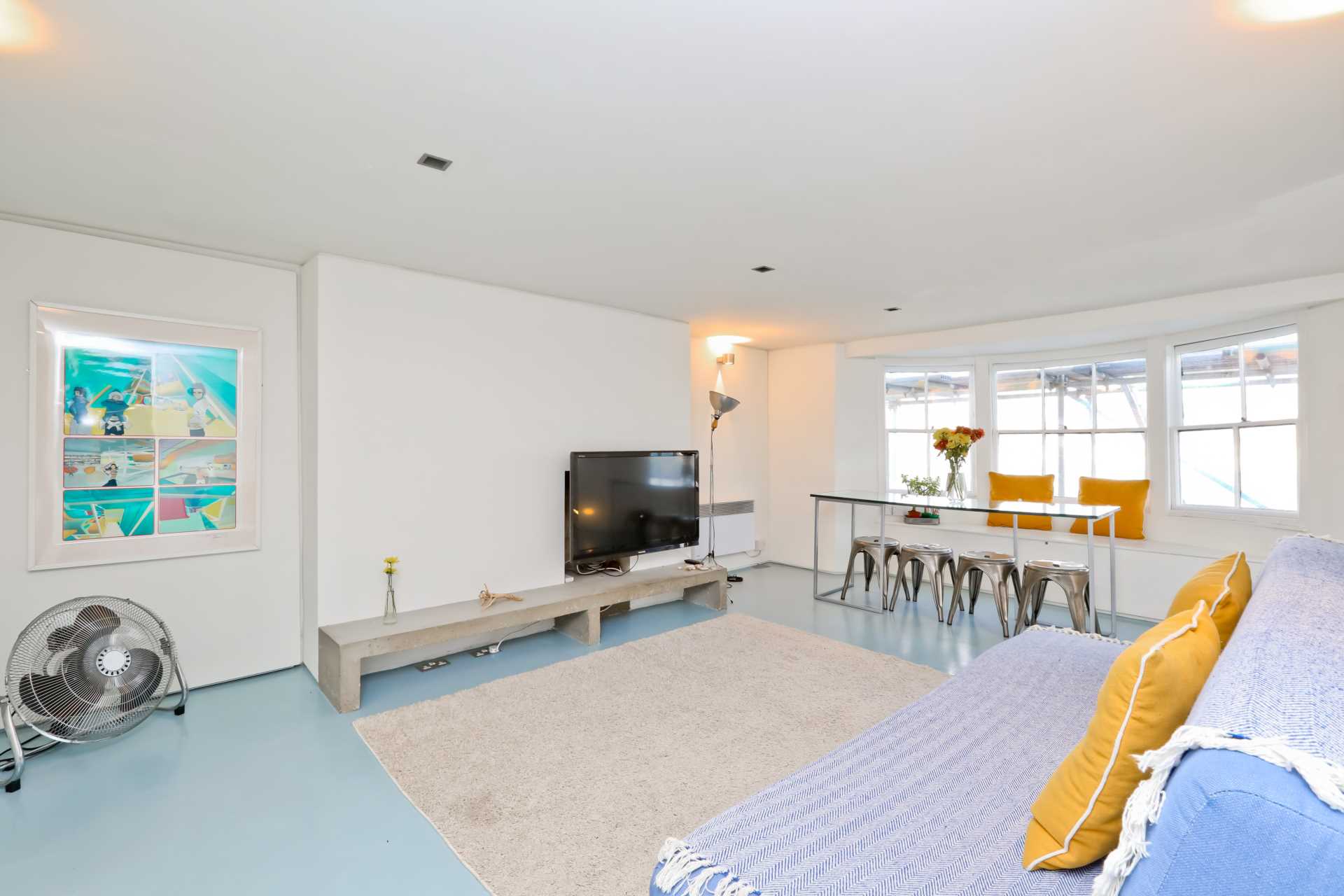 2 bed Flat for rent in Worthing. From Westbeach Properties Ltd