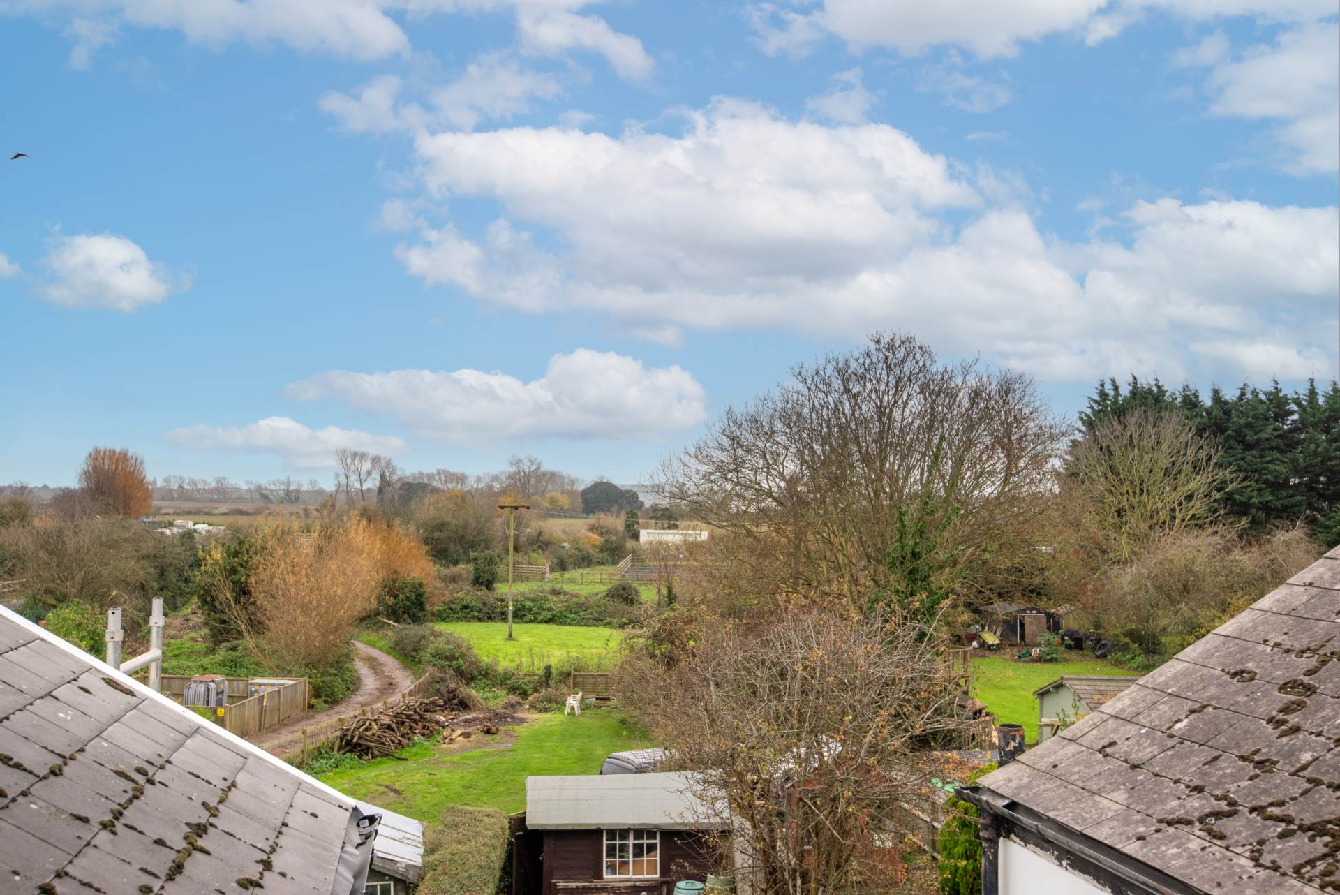 3 bed Mid Terraced House for rent in Lancing. From Westbeach Properties Ltd