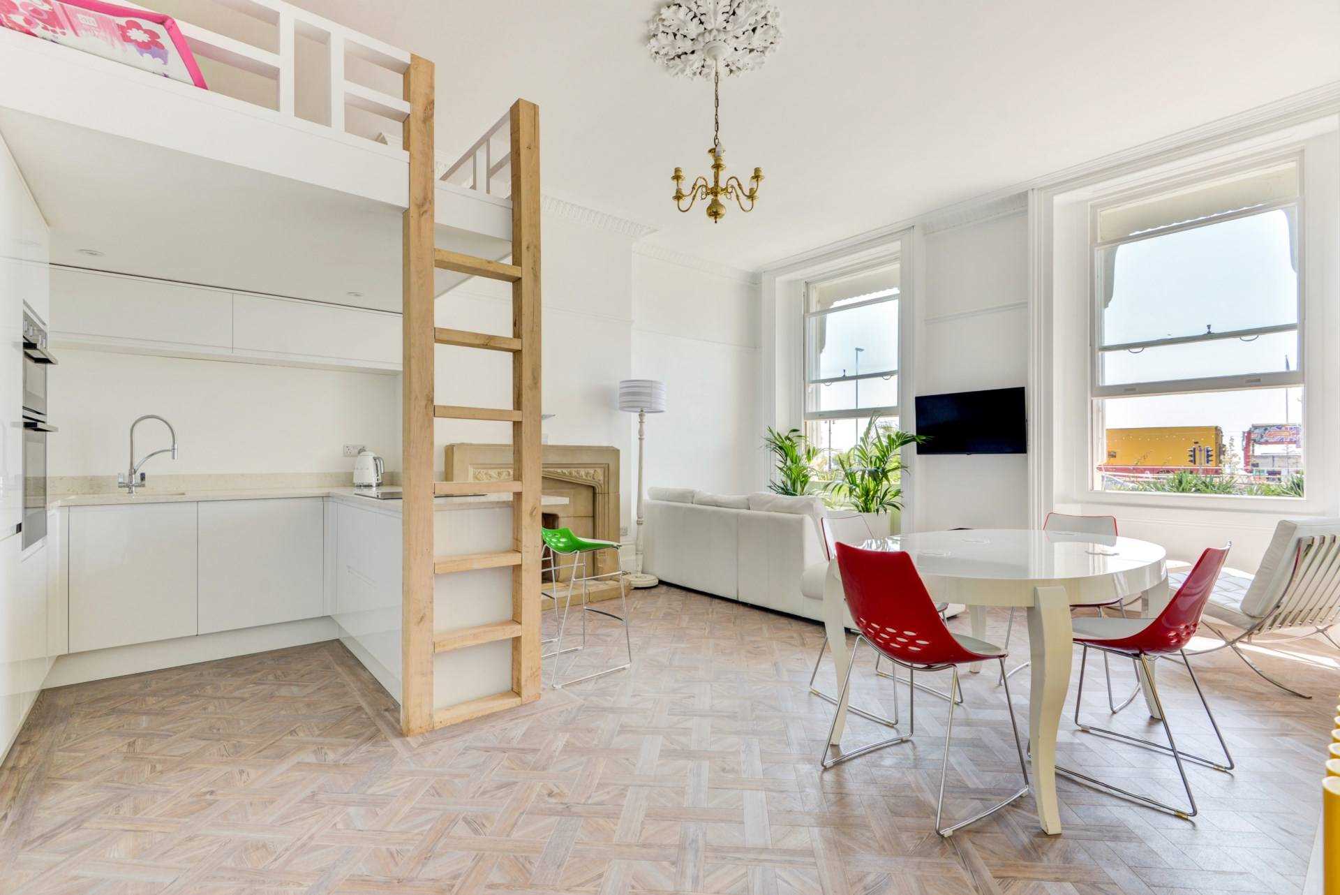 2 bed 1st Floor Flat for rent in Worthing. From Westbeach Properties Ltd 2 bed 1st Floor Flat for rent in Worthing. From Westbeach Properties Ltd