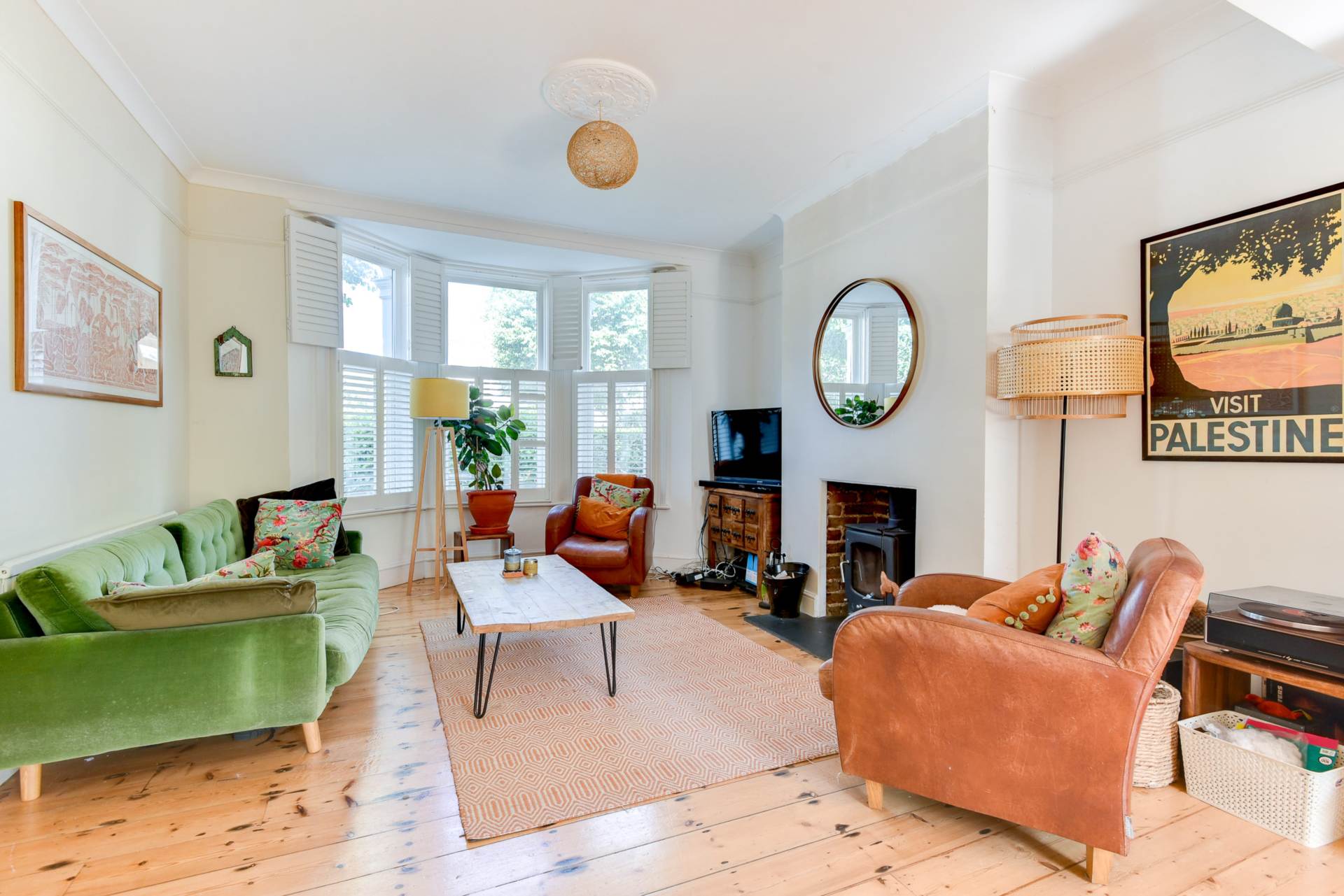 3 bed Mid Terraced House for rent in Hove. From Westbeach Properties Ltd 3 bed Mid Terraced House for rent in Hove. From Westbeach Properties Ltd