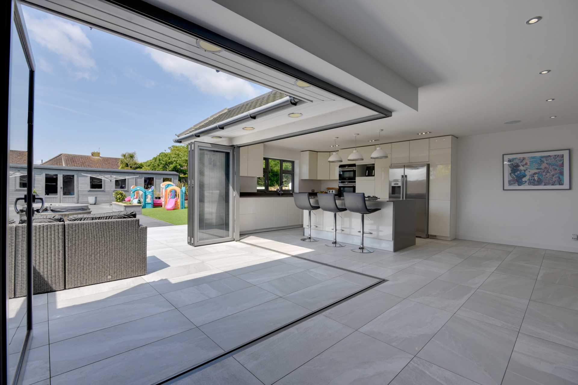 3 bed Detached bungalow for rent in Brighton. From Westbeach Properties Ltd 3 bed Detached bungalow for rent in Brighton. From Westbeach Properties Ltd