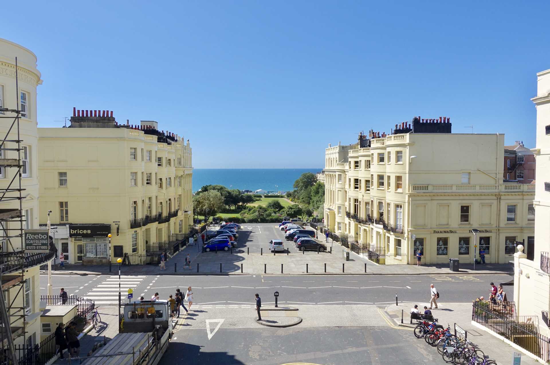 2 bed 1st Floor Flat for rent in Hove. From Westbeach Properties Ltd