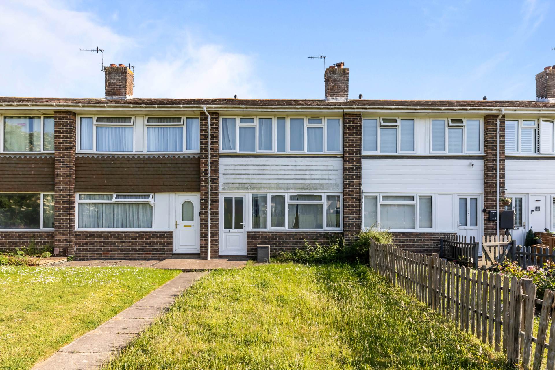 2 bed Mid Terraced House for rent in Lancing. From Westbeach Properties Ltd 2 bed Mid Terraced House for rent in Lancing. From Westbeach Properties Ltd