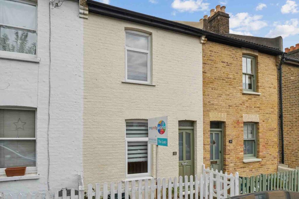 2 bed Mid Terraced House for rent in Penge. From Property World Penge - London - Lettings 2 bed Mid Terraced House for rent in Penge. From Property World Penge - London - Lettings