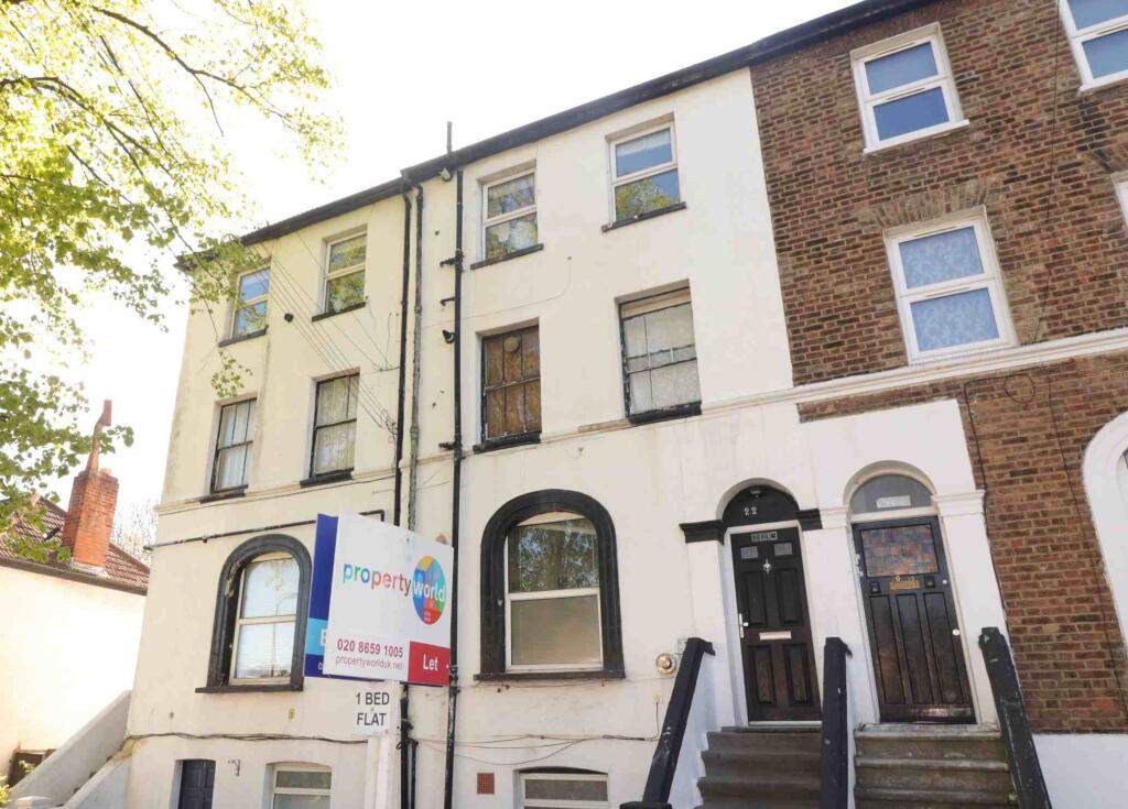 1 bed 1st Floor Flat for rent in Penge. From Property World Penge - London - Lettings