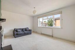 2 bed 1st Floor Flat for rent in Penge. From Property World Penge - London - Lettings