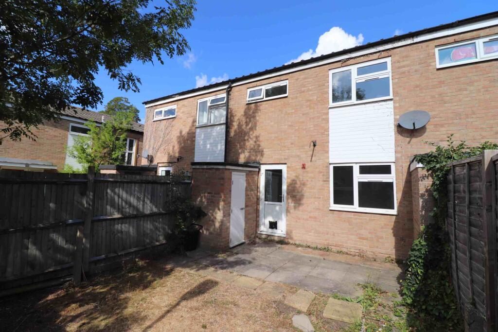 2 bed Mid Terraced House for rent in Penge. From Property World Penge - London - Lettings 2 bed Mid Terraced House for rent in Penge. From Property World Penge - London - Lettings