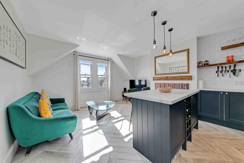 2 bed 1st Floor Flat for rent in Penge. From Property World Penge - London - Lettings 2 bed 1st Floor Flat for rent in Penge. From Property World Penge - London - Lettings