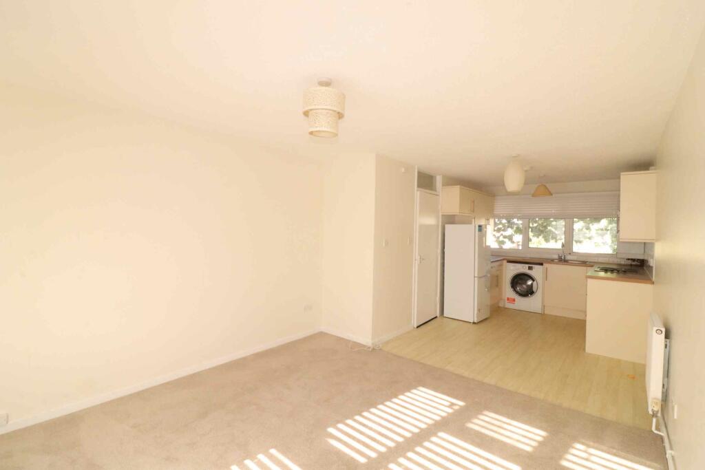 1 bed 1st Floor Flat for rent in Penge. From Property World Penge - London - Lettings 1 bed 1st Floor Flat for rent in Penge. From Property World Penge - London - Lettings