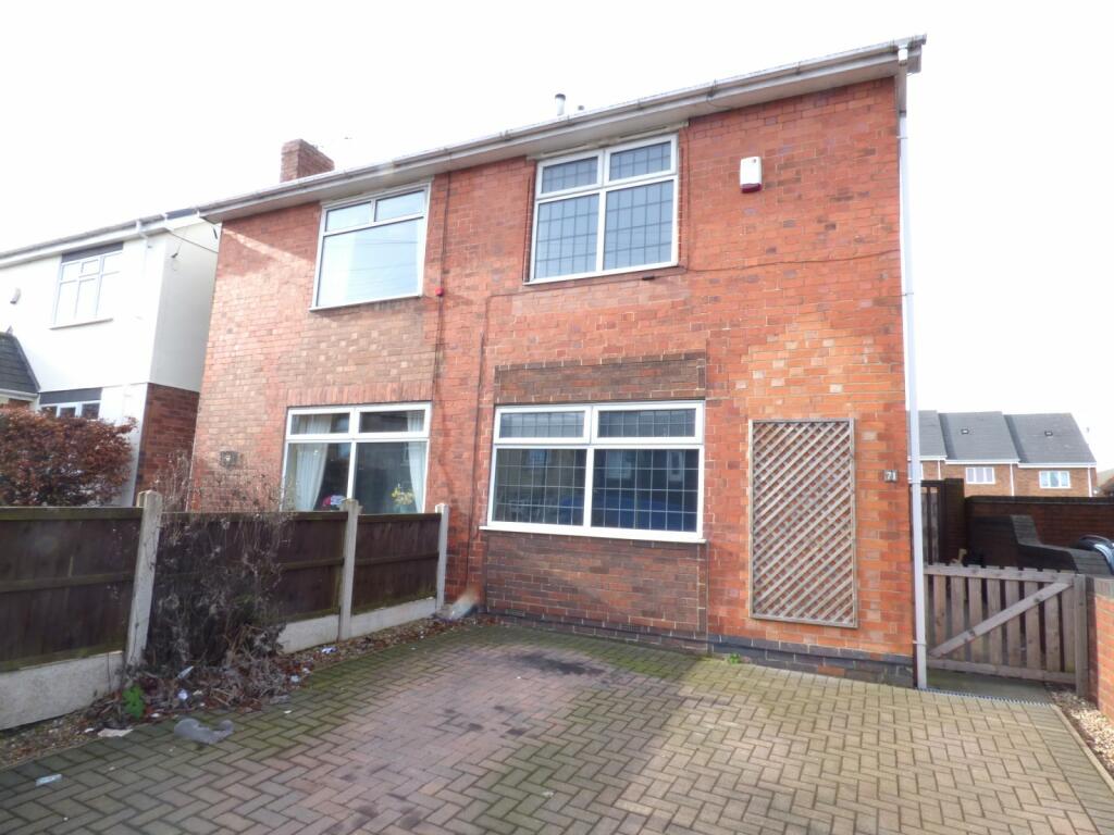 3 bed Semi-Detached House for rent in Ripley. From Leaders - Belper