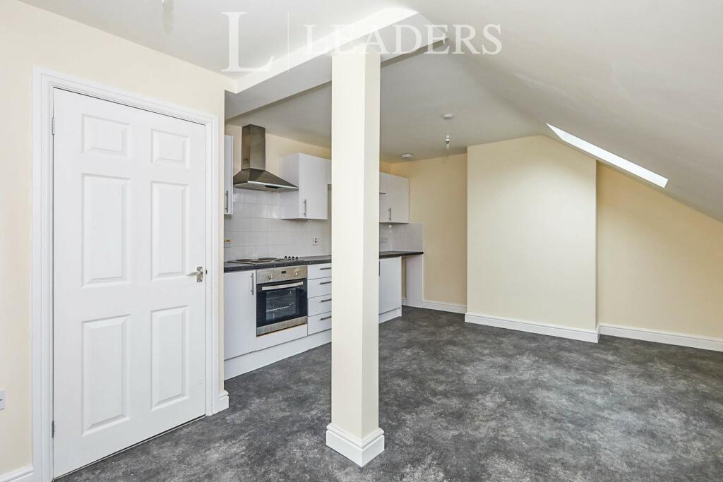 2 bed Apartment for rent in Kilburn. From Leaders