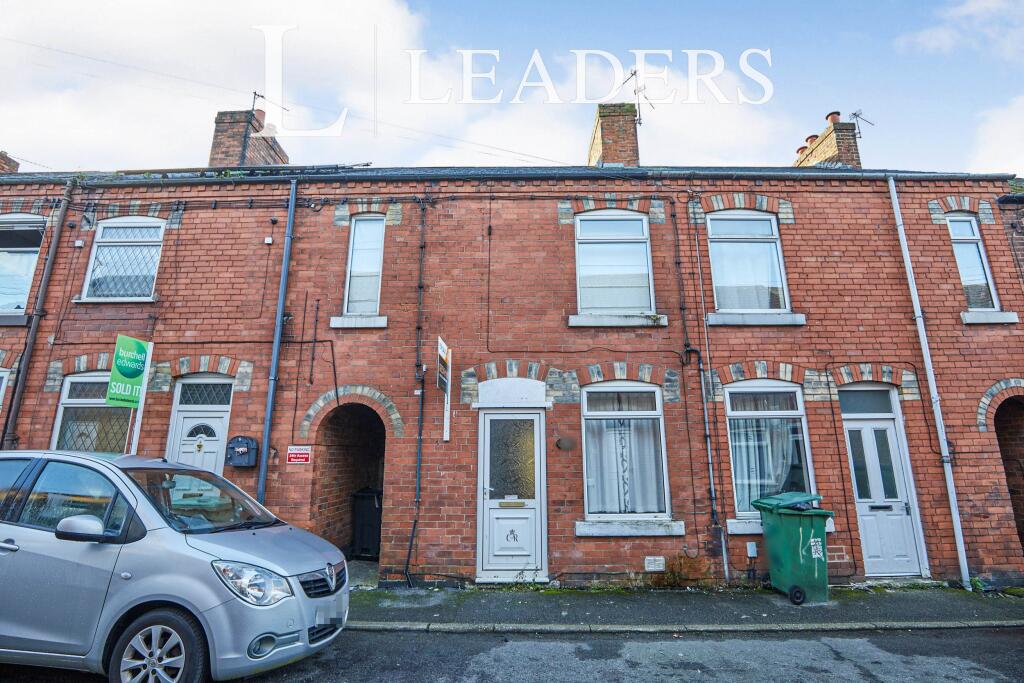 2 bed Mid Terraced House for rent in Riddings. From Leaders - Belper