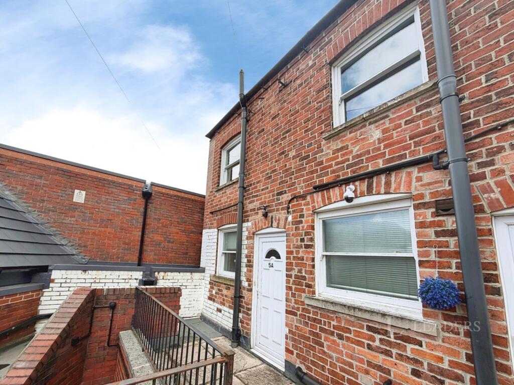 1 bed 1st Floor Flat for rent in Ilkeston. From Leaders - Belper