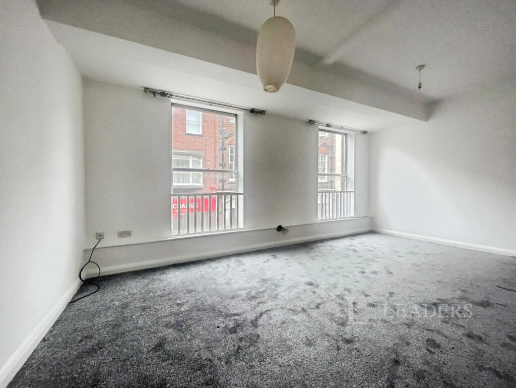 3 bed 1st Floor Flat for rent in Evesham. From Leaders Sales - Worcester