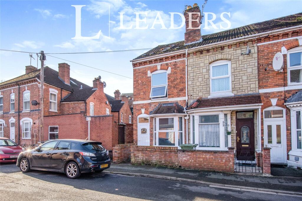 6 bed Mid Terraced House for rent in Worcester. From Leaders Sales - Worcester