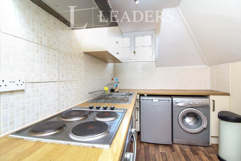 1 bed 1st Floor Flat for rent in Norton. From Leaders Sales - Worcester 1 bed 1st Floor Flat for rent in Norton. From Leaders Sales - Worcester