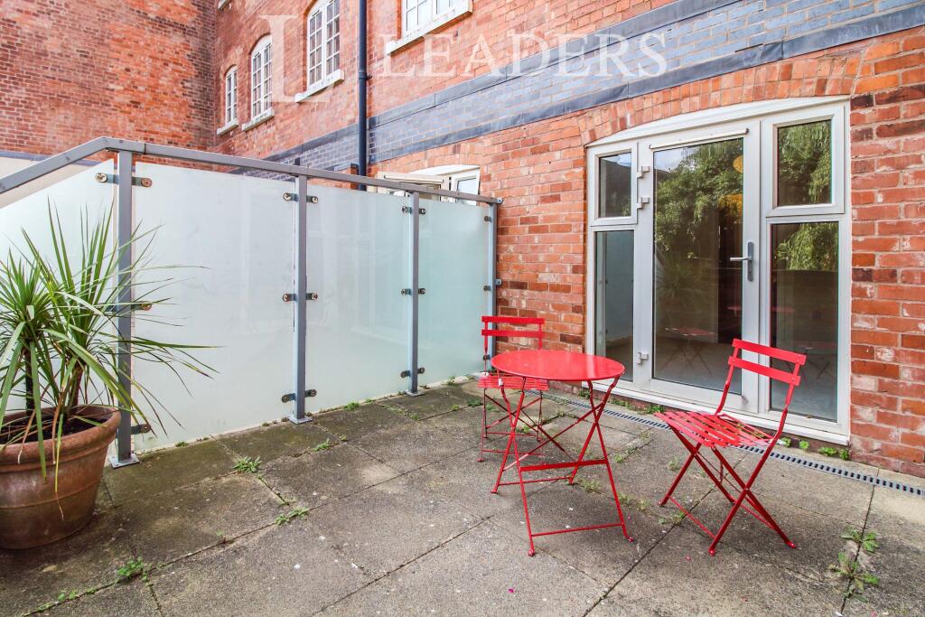 2 bed 1st Floor Flat for rent in Worcester. From Leaders Sales - Worcester