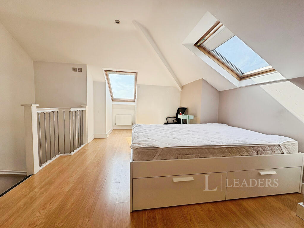 1 bed 1st Floor Flat for rent in Worcester. From Leaders Sales - Worcester