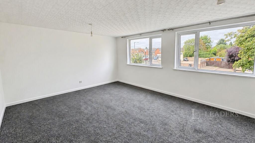 3 bed 1st Floor Flat for rent in Hindlip. From Leaders Sales - Worcester