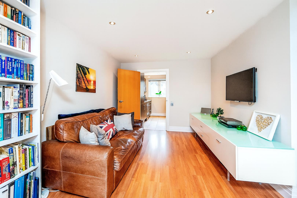 2 bed Apartment for rent in Islington. From Hunters - Shoreditch