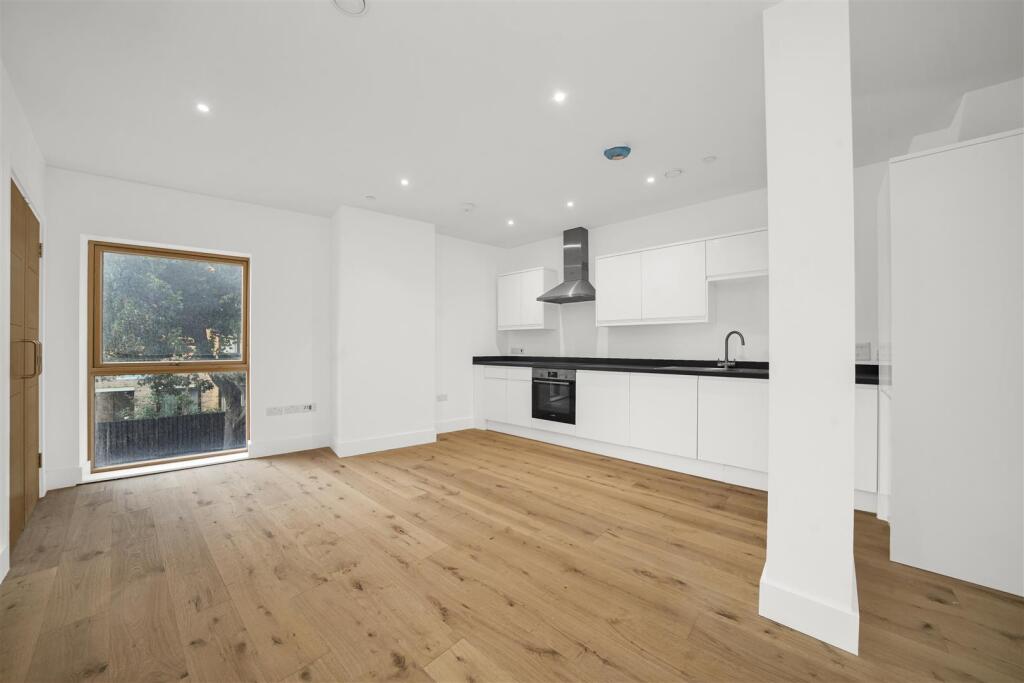 1 bed Apartment for rent in Bethnal Green. From Hunters - Shoreditch