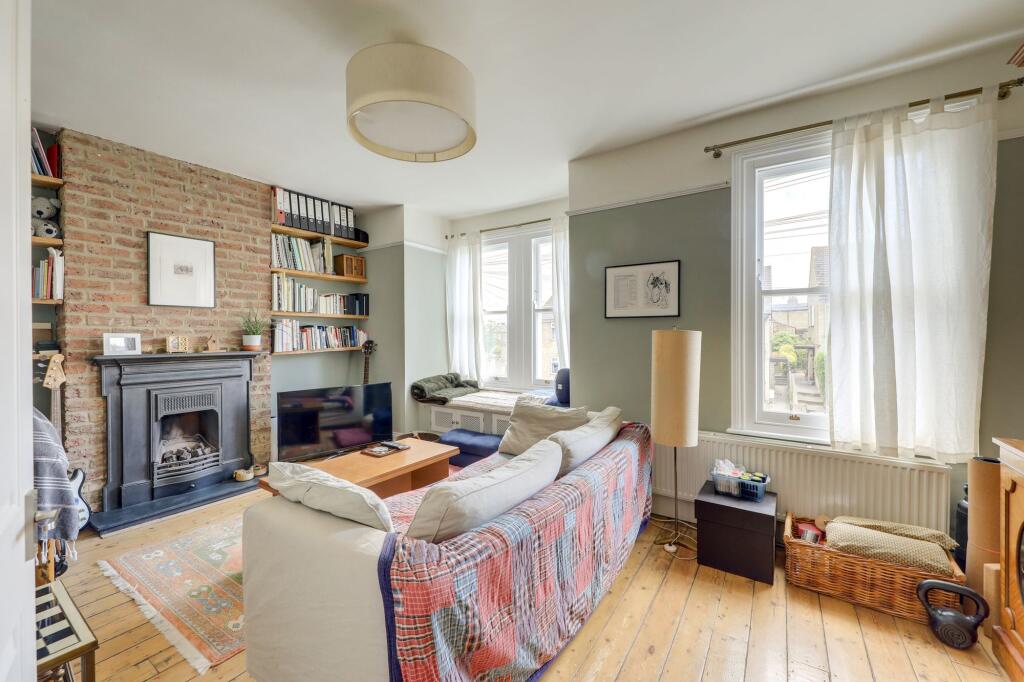 2 bed 1st Floor Flat for rent in Catford. From Stanford Estates - Catford