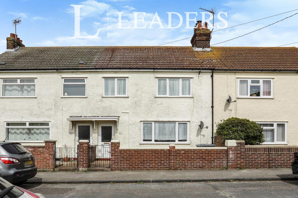 3 bed Mid Terraced House for rent in Felixstowe. From Leaders - Felixtowe