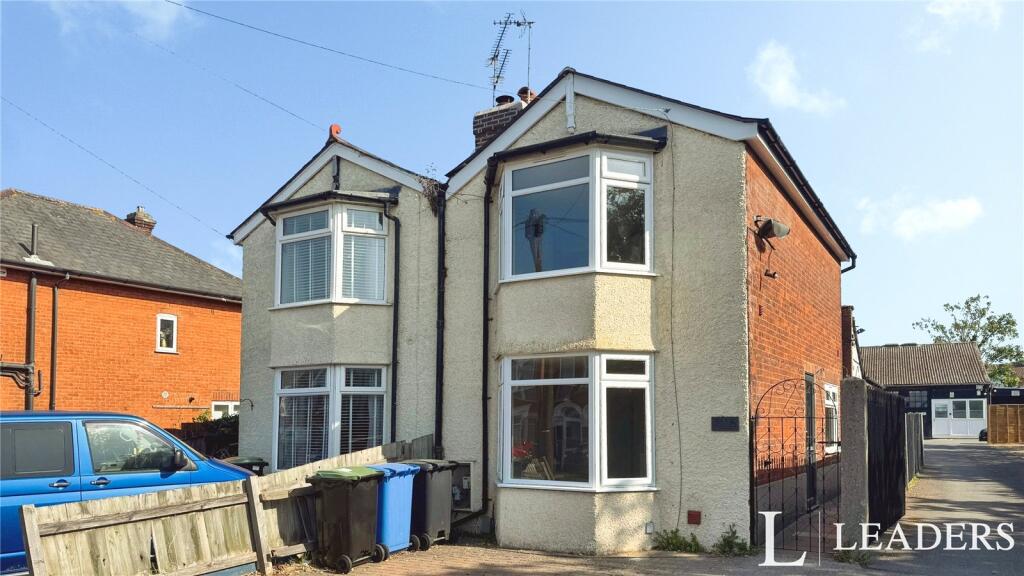 2 bed Semi Detached for rent in Ipswich. From Leaders - Felixtowe