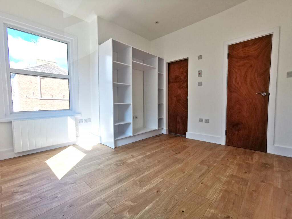 4 bed Studio for rent in Finchley. From Talbies - Whetstone