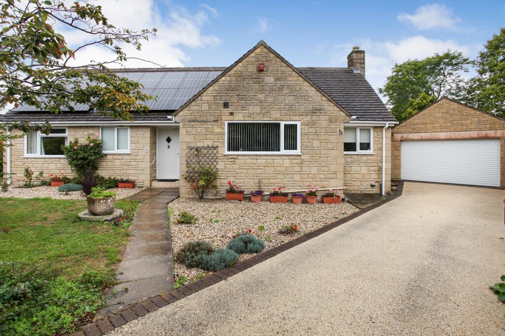 3 bed Detached bungalow for rent in Bourton-on-the-Water. From Holmans Estate Agents - Moreton-In-Marsh