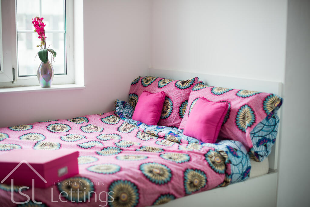 3 bed Apartment for rent in Leicester. From Leicester Students - Leicester
