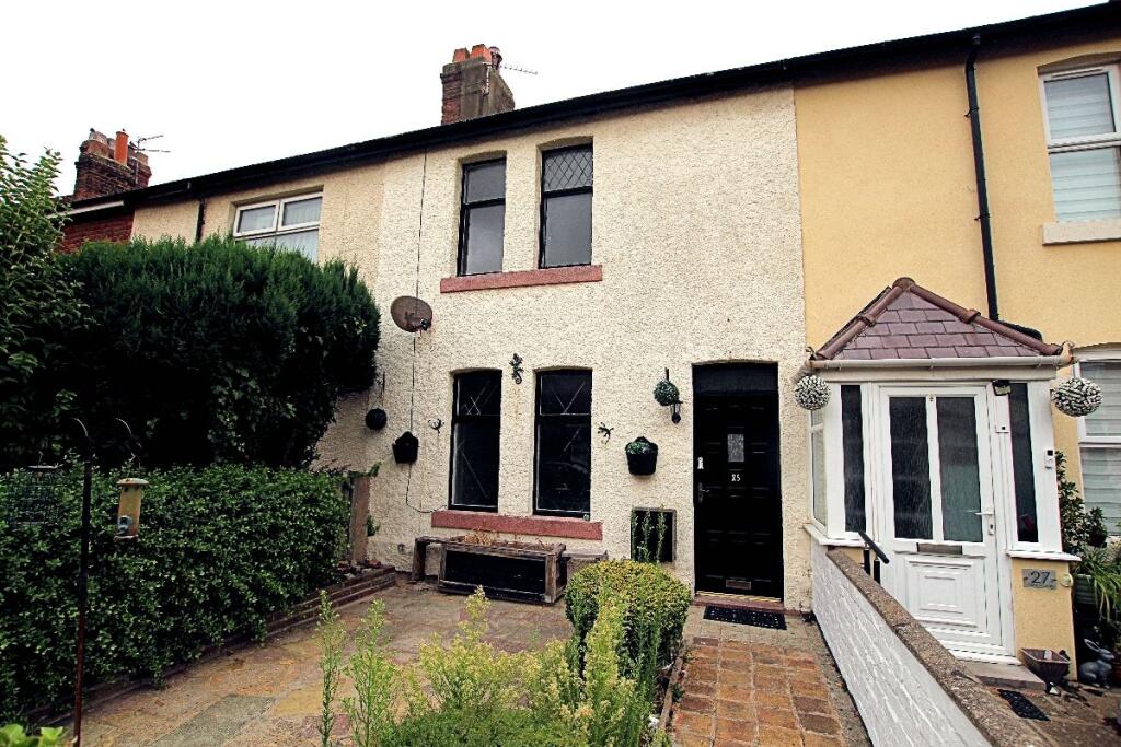 3 bed Mid Terraced House for rent in Lytham St Anne's. From Orchard Estates - Lytham St. Annes 3 bed Mid Terraced House for rent in Lytham St Anne's. From Orchard Estates - Lytham St. Annes