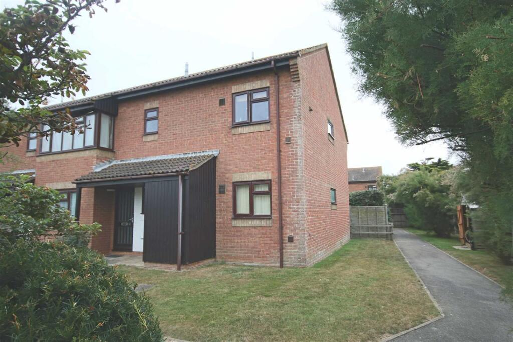 2 bed 1st Floor Flat for rent in Earnley. From Baileys - Chichester 2 bed 1st Floor Flat for rent in Earnley. From Baileys - Chichester