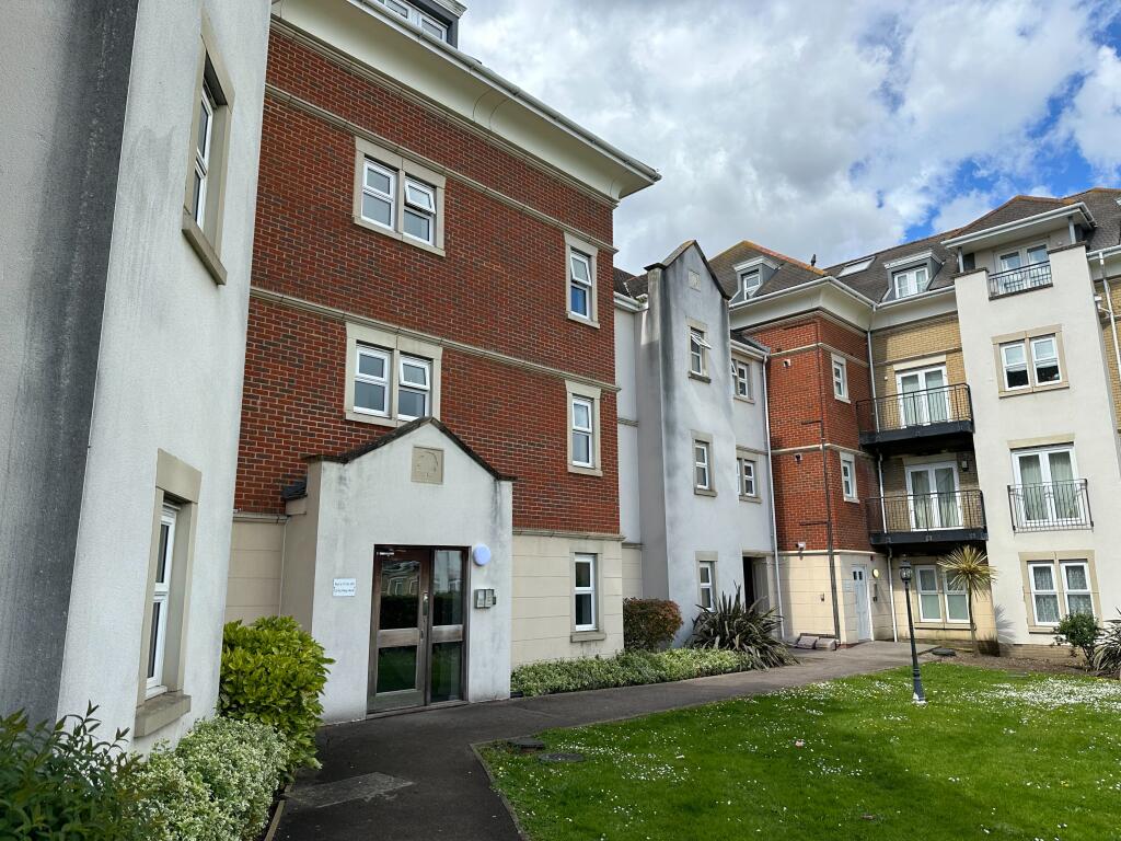 2 bed 1st Floor Flat for rent in Crayford. From Belvoir - Sidcup