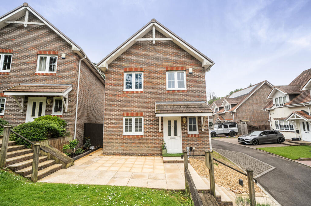 3 bed Detached for rent in Eastleigh. From Beals - Bitterne