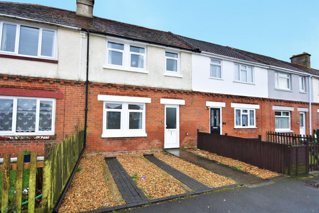 3 bed Mid Terraced House for rent in Southampton. From Beals - Bitterne 3 bed Mid Terraced House for rent in Southampton. From Beals - Bitterne