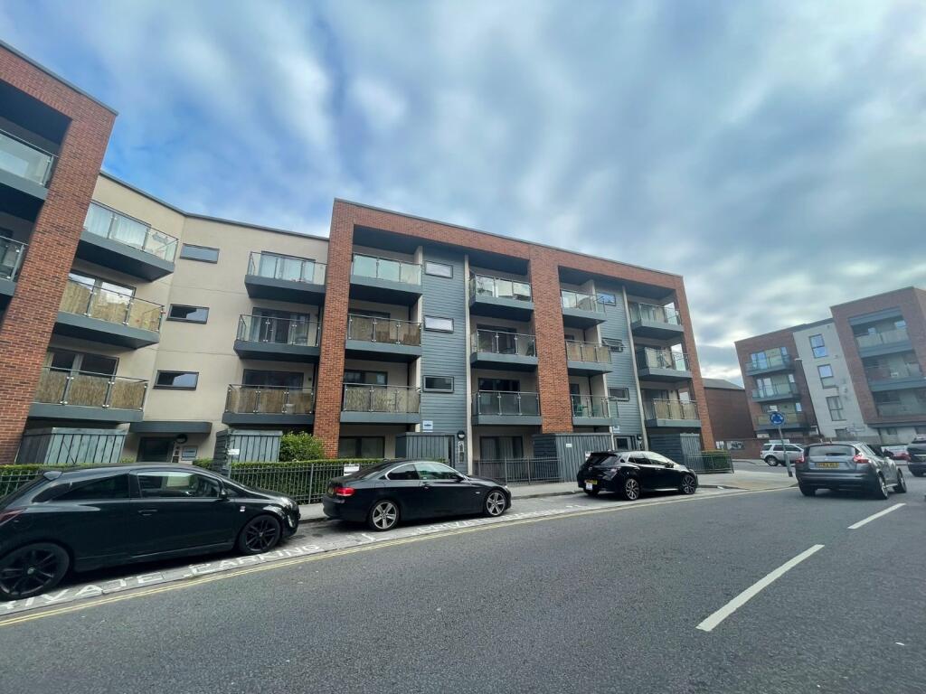 1 bed 1st Floor Flat for rent in Southampton. From Beals - Bitterne 1 bed 1st Floor Flat for rent in Southampton. From Beals - Bitterne