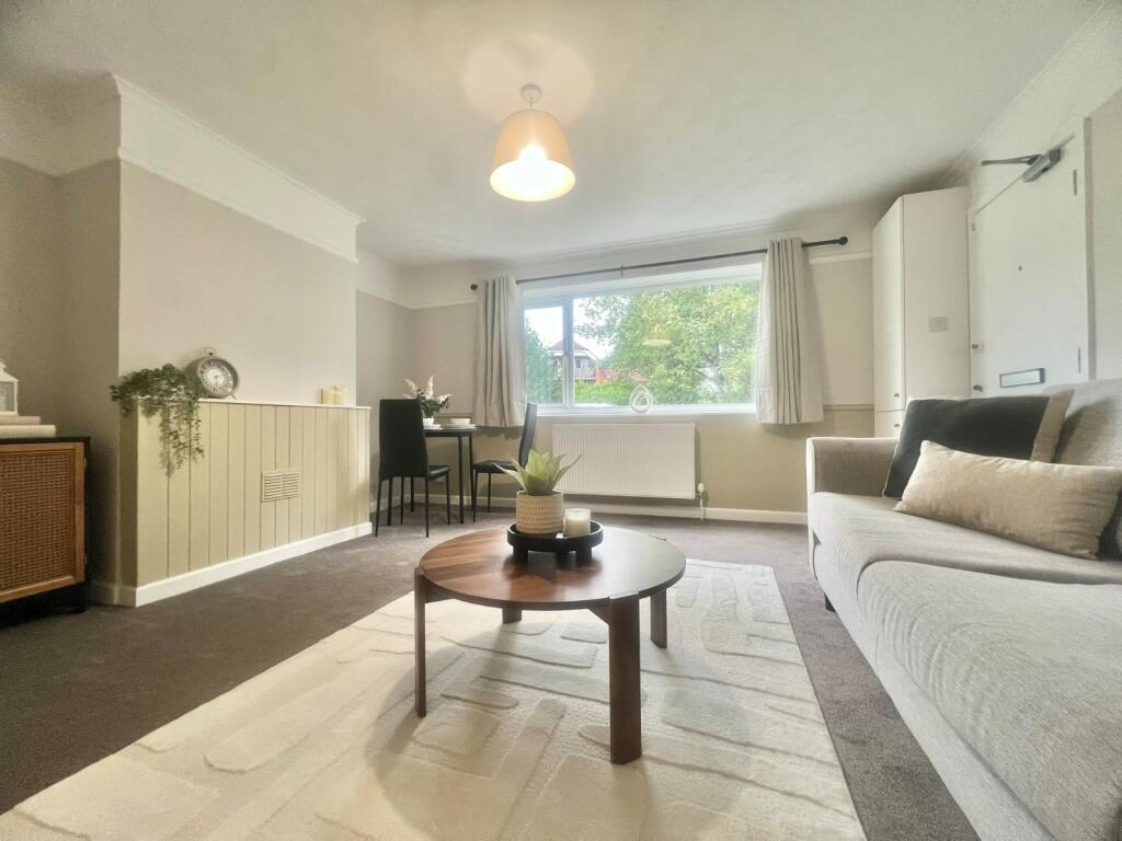 1 bed 1st Floor Flat for rent in Hedge End. From Beals - Bitterne