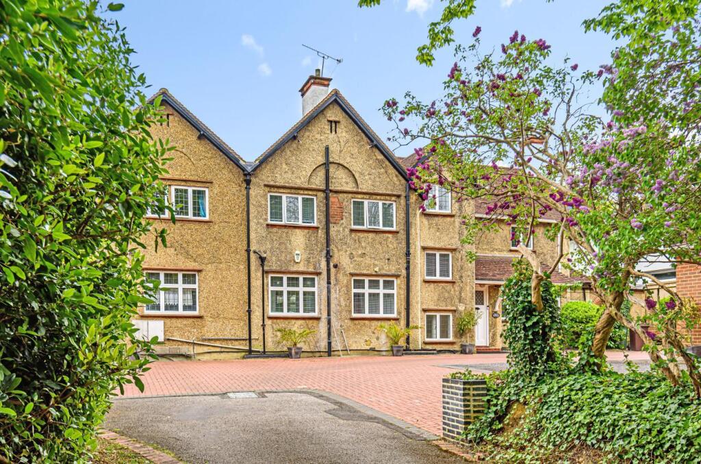 5 bed Detached for rent in Banstead. From Centro - Sutton - Lettings