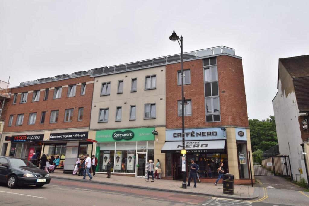 2 bed 1st Floor Flat for rent in Wallington. From Centro - Sutton - Lettings