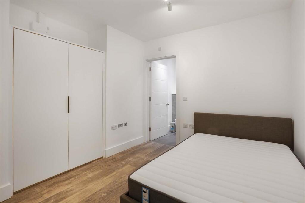 0 bed Studio for rent in Carshalton. From Centro - Sutton - Lettings