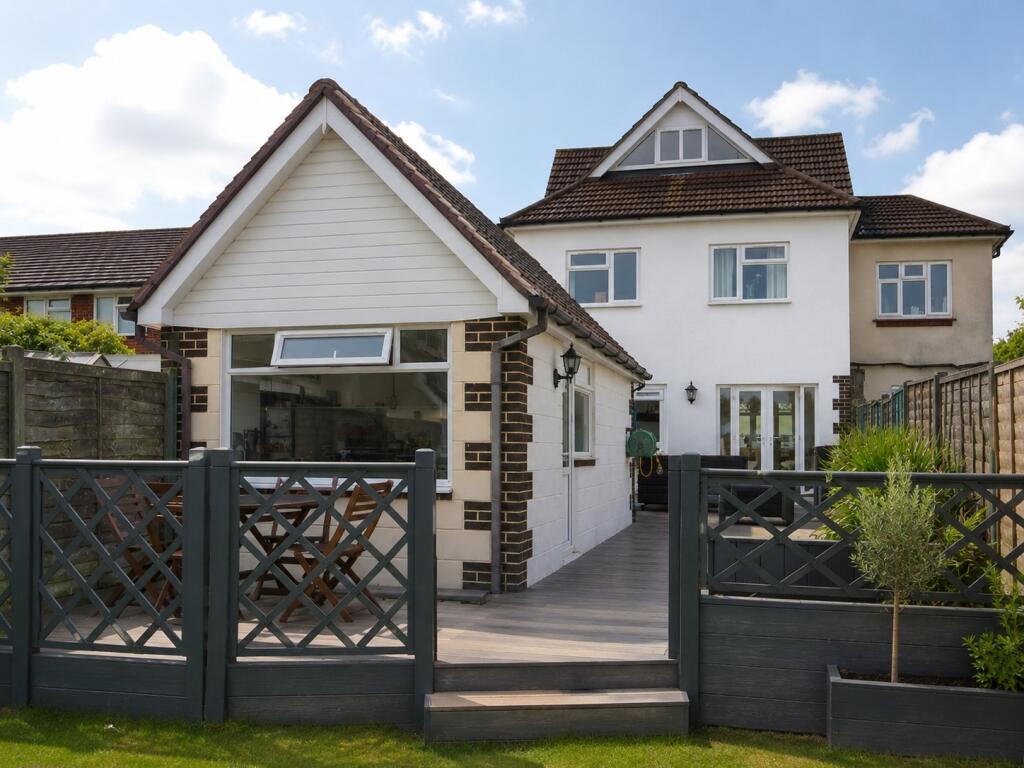 4 bed Semi Detached for rent in Fareham. From Beals - Fareham