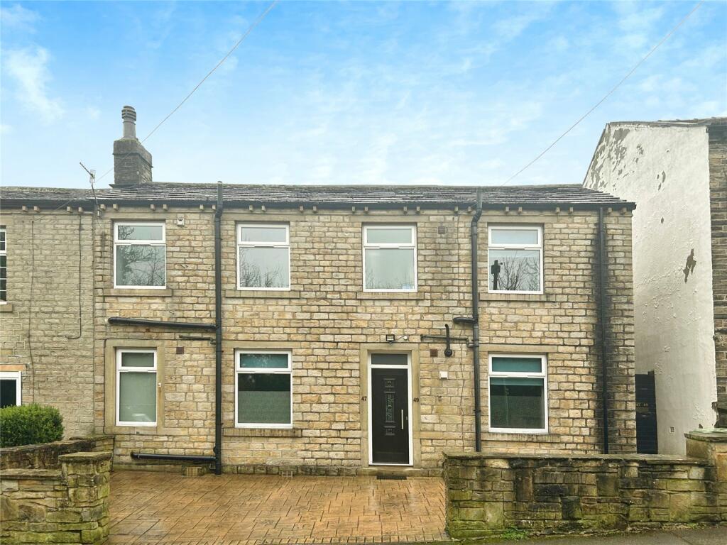 6 bed End Terraced House for rent in Huddersfield. From Whitegates Estate Agents - Huddersfield