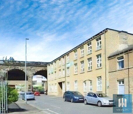 1 bed House Share for rent in Huddersfield. From Whitegates - Huddersfield 1 bed House Share for rent in Huddersfield. From Whitegates - Huddersfield