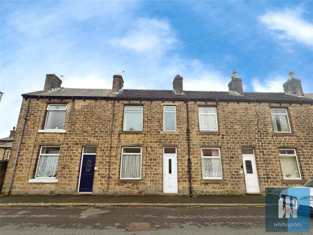 3 bed Mid Terraced House for rent in Huddersfield. From Whitegates - Huddersfield